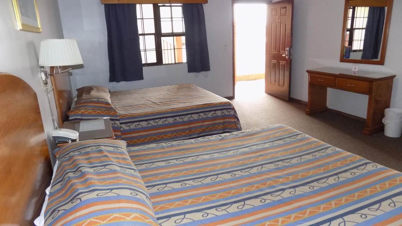 Hotel Del Camino Cuauhtémoc Εξωτερικό φωτογραφία